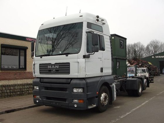 2002 MAN 26.460 Cab chassis