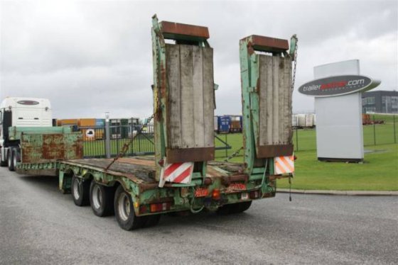 1990 Faymonville Tiefbett Low loader