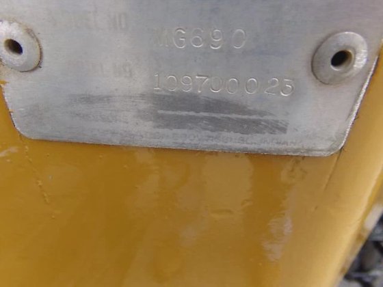 1997 GEHL MG690
