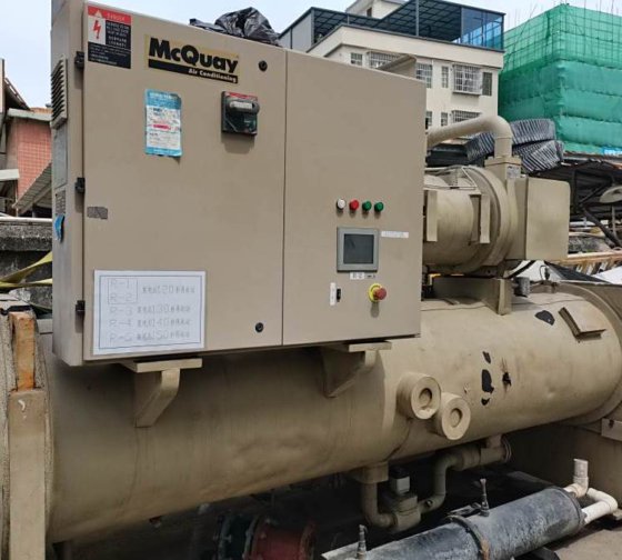 二手冷水机回收螺杆机制冷设备置换旧中央空调拆卸全国上门服务