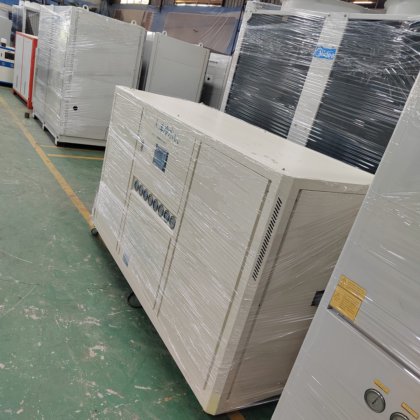 9 成新 50 匹水冷冷水机 工业制冷设备