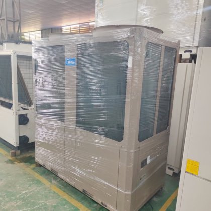 美的二手中央空调 40匹冷水机 130千瓦制冷量 风冷热泵模块