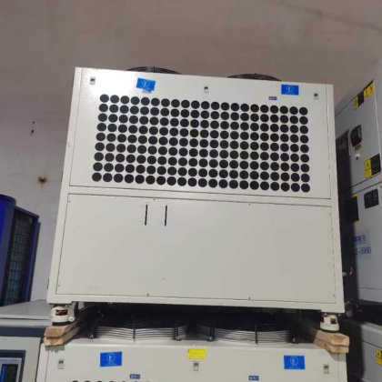 二手冷水机回收出售风冷式水冷式设备降温工业制冷源头厂商