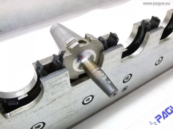 HECKERT tool carrier