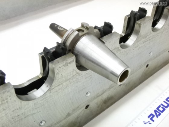 HECKERT tool carrier