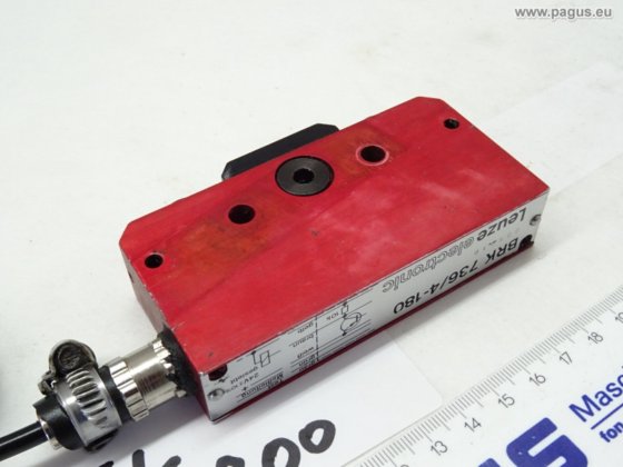 LEUZE diffuse reflection sensor