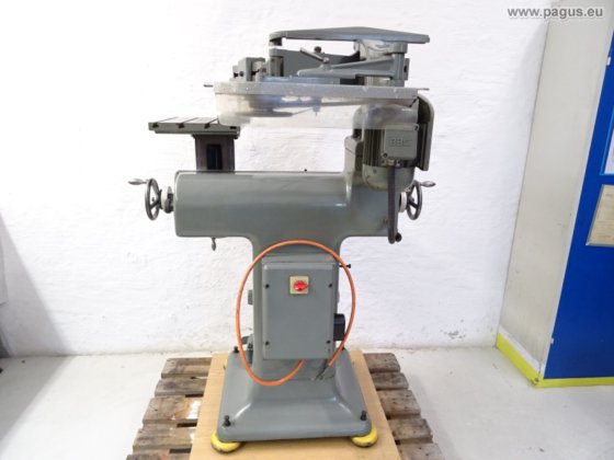 DECKEL Graviermaschine