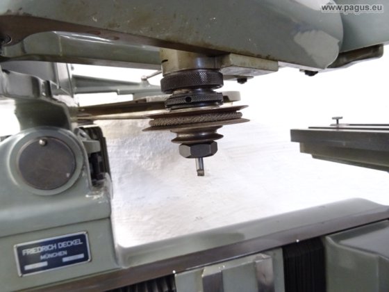 DECKEL Graviermaschine