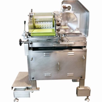 株式会社なんつね(旧社名:南常鉄工株式会社) NBC-330A