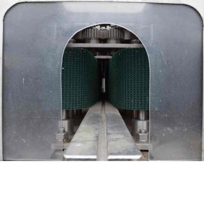 【魚類裁割機】