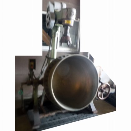 【煮炊攪拌機銅釜(蒸気式)】