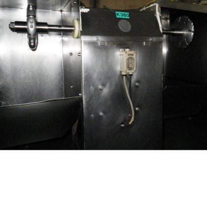 【冷凍鮮魚用整形機】