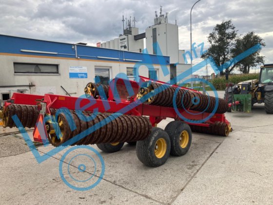 2011 Jensen Holzhacker