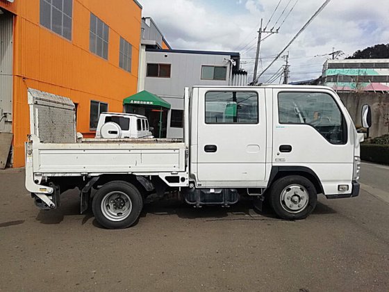 2017 いすゞ TPG-NJR85A