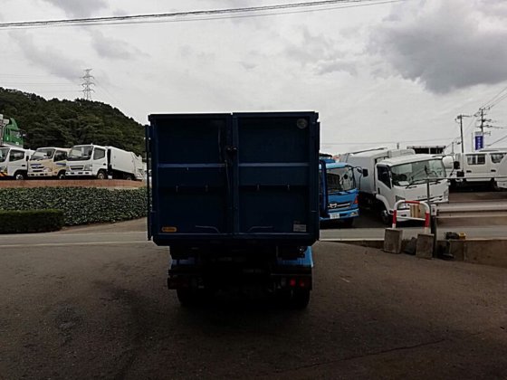 2012 三菱 SKG-FEA50