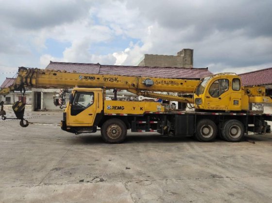 徐工25K吊车