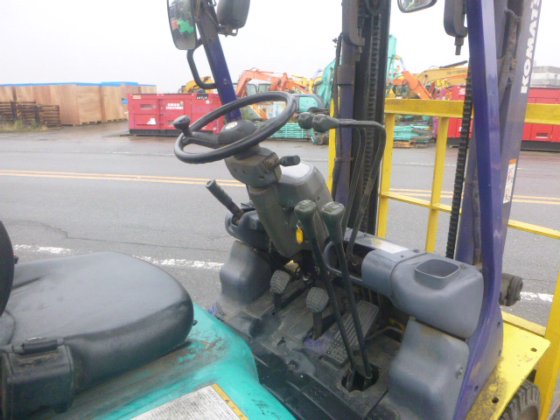 1997 KOMATSU FG25C 12