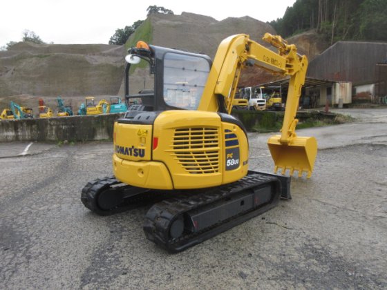 2016 小松 PC58UU 6