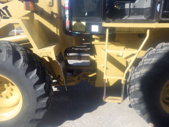 2007 cat 910g 2