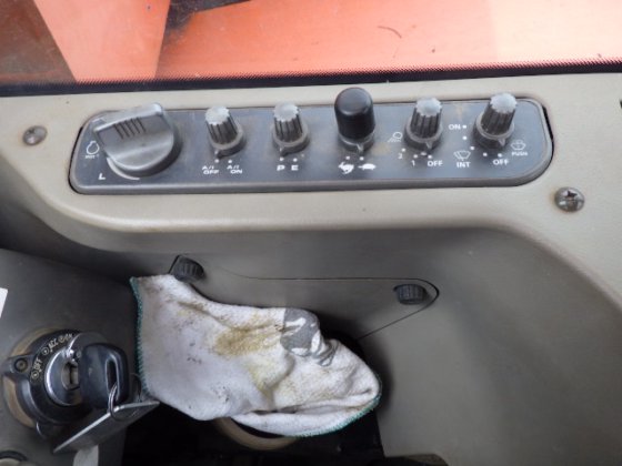 2012 hitachi zx75ur 3