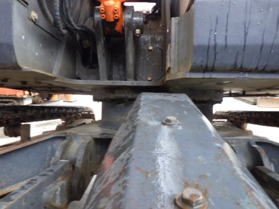 2012 hitachi zx75ur 3