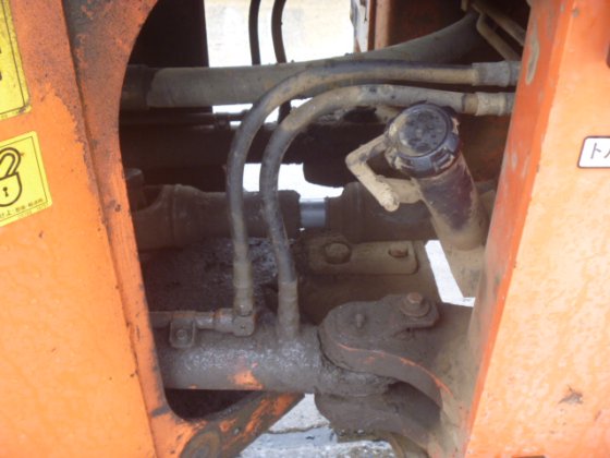2004 Hitachi lx110 7