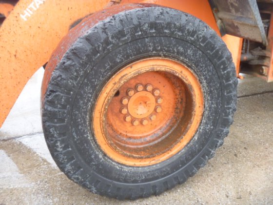 2004 Hitachi lx110 7