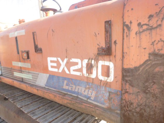 1988 HITACHI EX200 in Tokyo, Japan