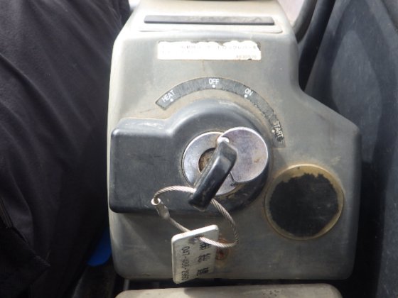 2014款日立ZX30UR 3