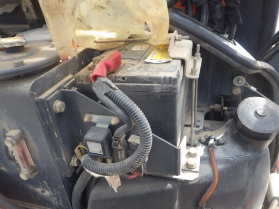 2014款日立ZX30UR 3