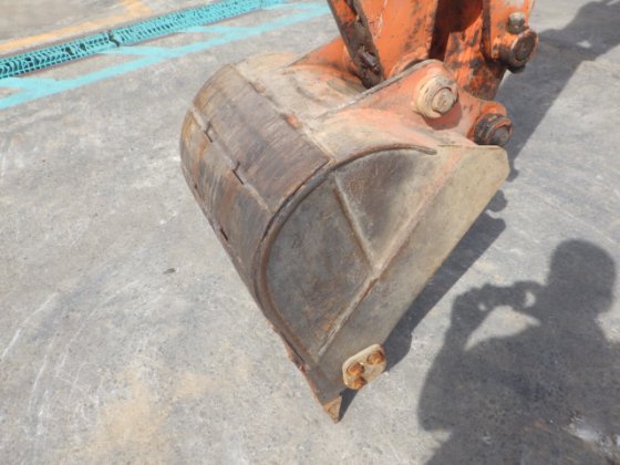 2014款日立ZX30UR 3