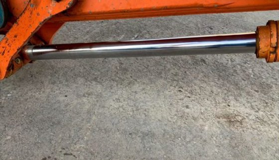 2011 日立 ZX75US 3