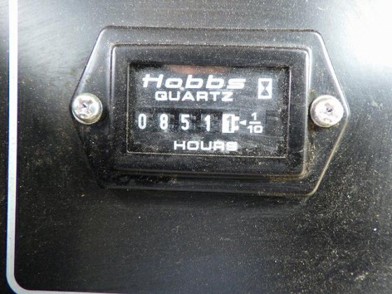 2011 小松 D21P 8E0