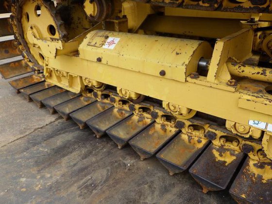 2011 小松 D21P 8E0