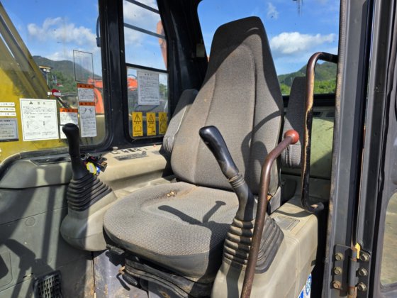 2002年小松PC120 6E