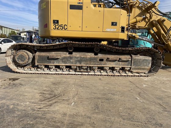 2007 CAT 325C