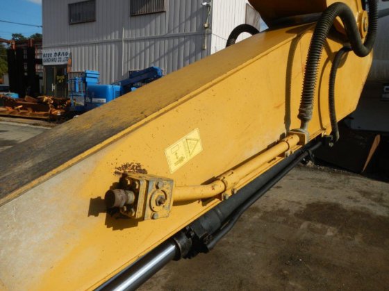 2007 CAT 320DL