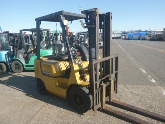 1999 MITSUBISHI FG15