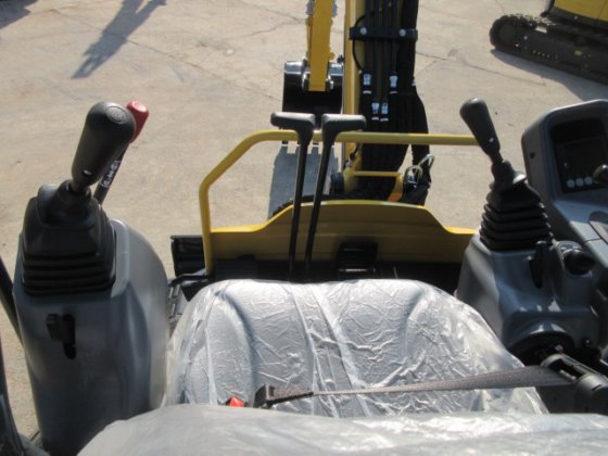 2023 YANMAR Vio30 6C