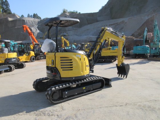 2023 YANMAR Vio30 6C