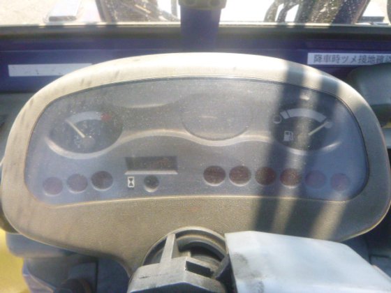 2001年小松FD25T 14