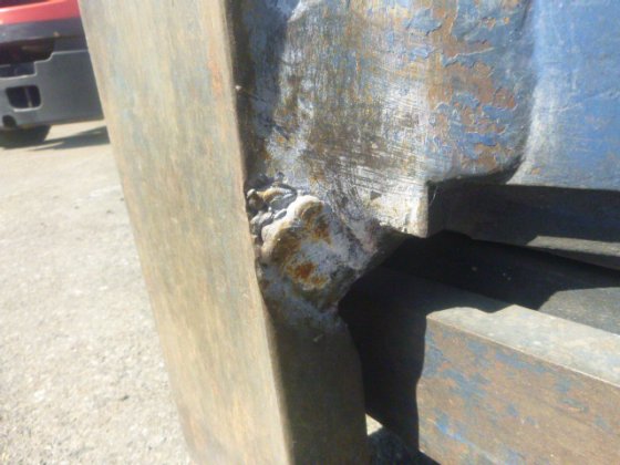 2001年小松FD25T 14