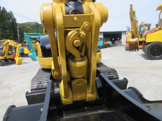 2017 CAT 050ESR