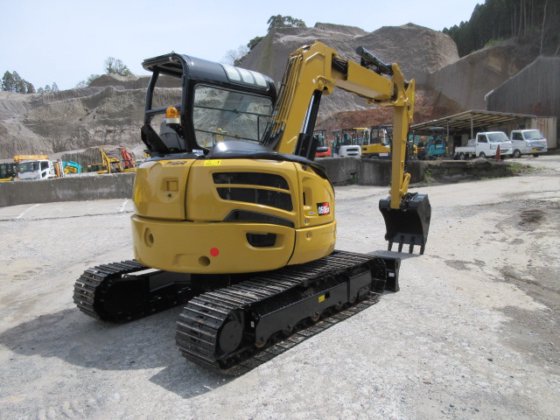 2017 CAT 050ESR