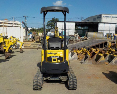 2017 YANMAR Vio17