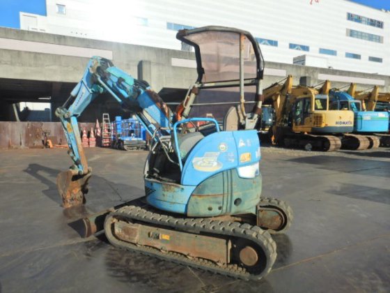 2003 Yanmar B2 5