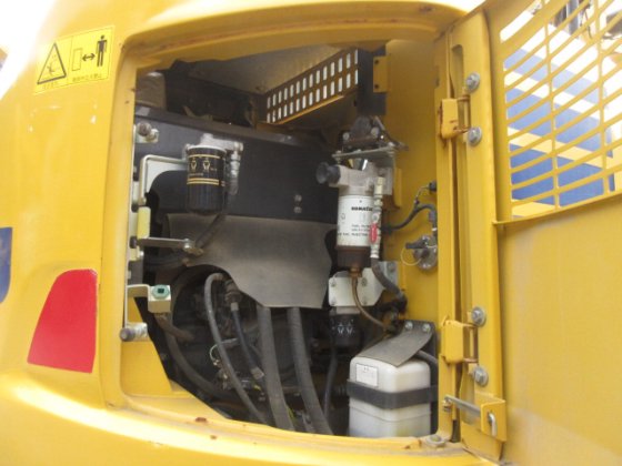 2016 小松 PC128US 10