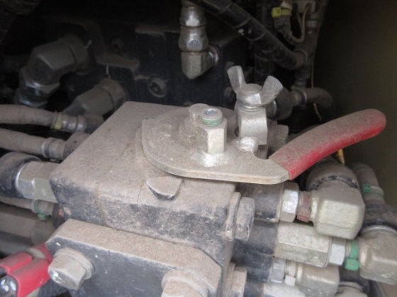 2016 小松 PC128US 10