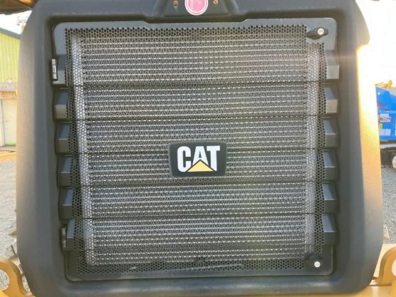 2017年CAT 910K