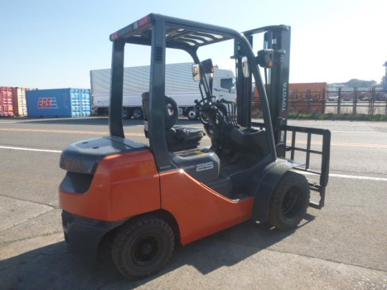 2012 丰田 50 8FD25